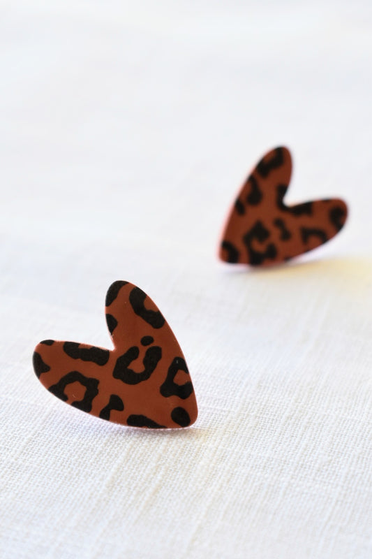 “AîKO” leopard pattern earrings