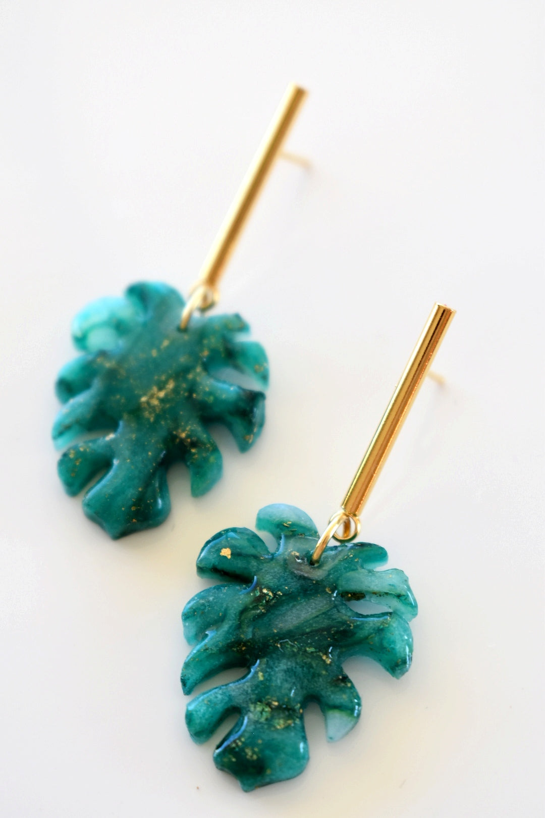 Boucles d'oreilles "MONSTERA" marbrées