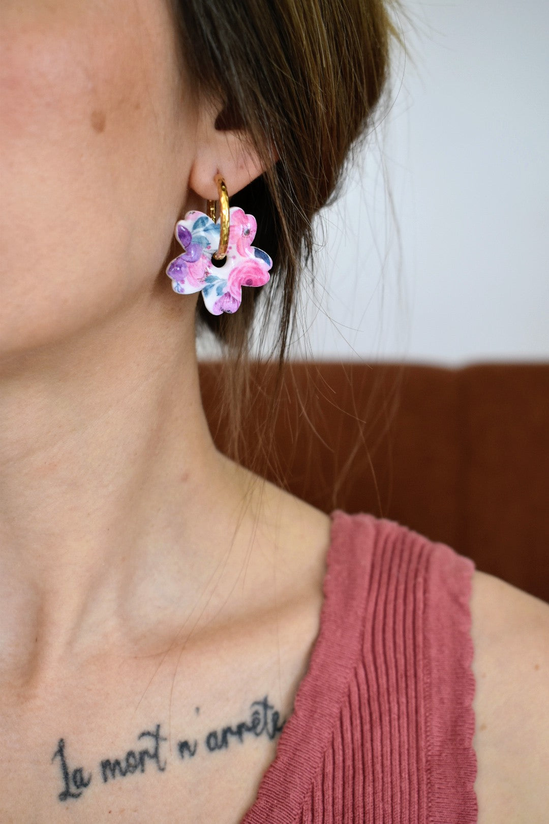 Pampilles grandes fleurs à motif floral