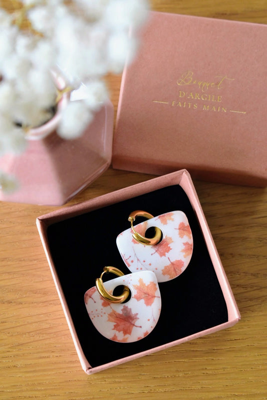 Pampilles demi-cercle, motif feuilles