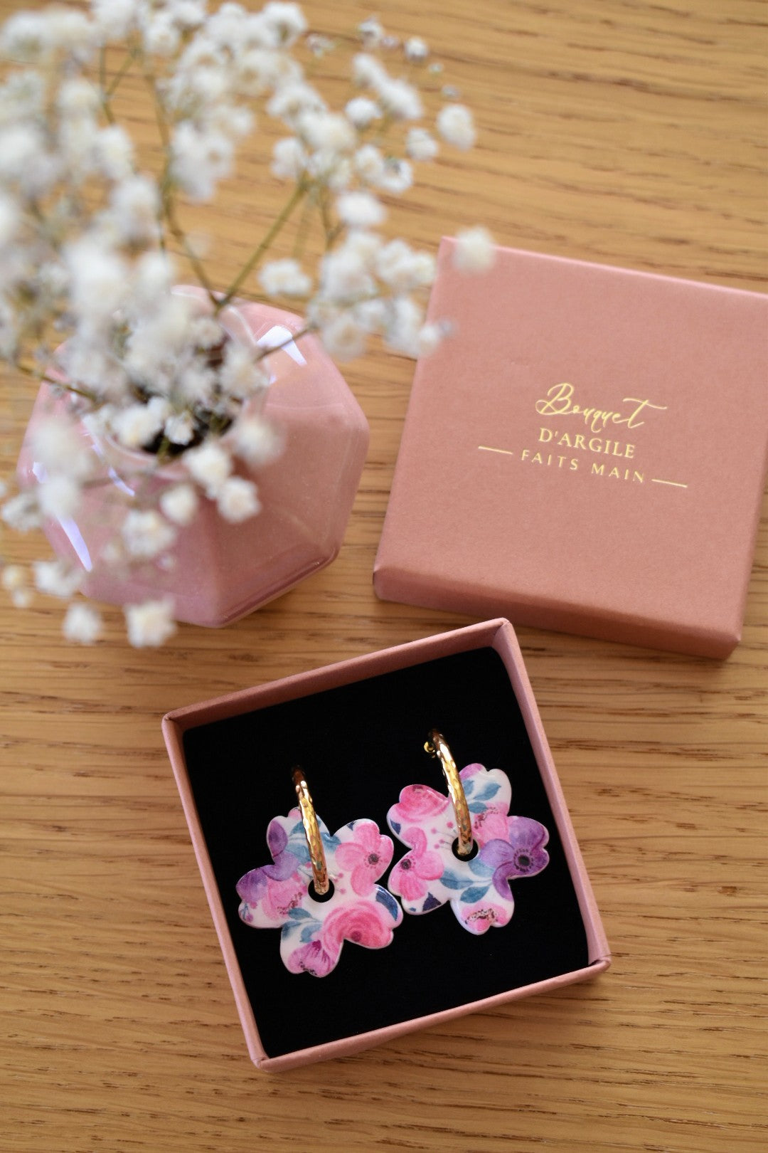 Pampilles grandes fleurs à motif floral